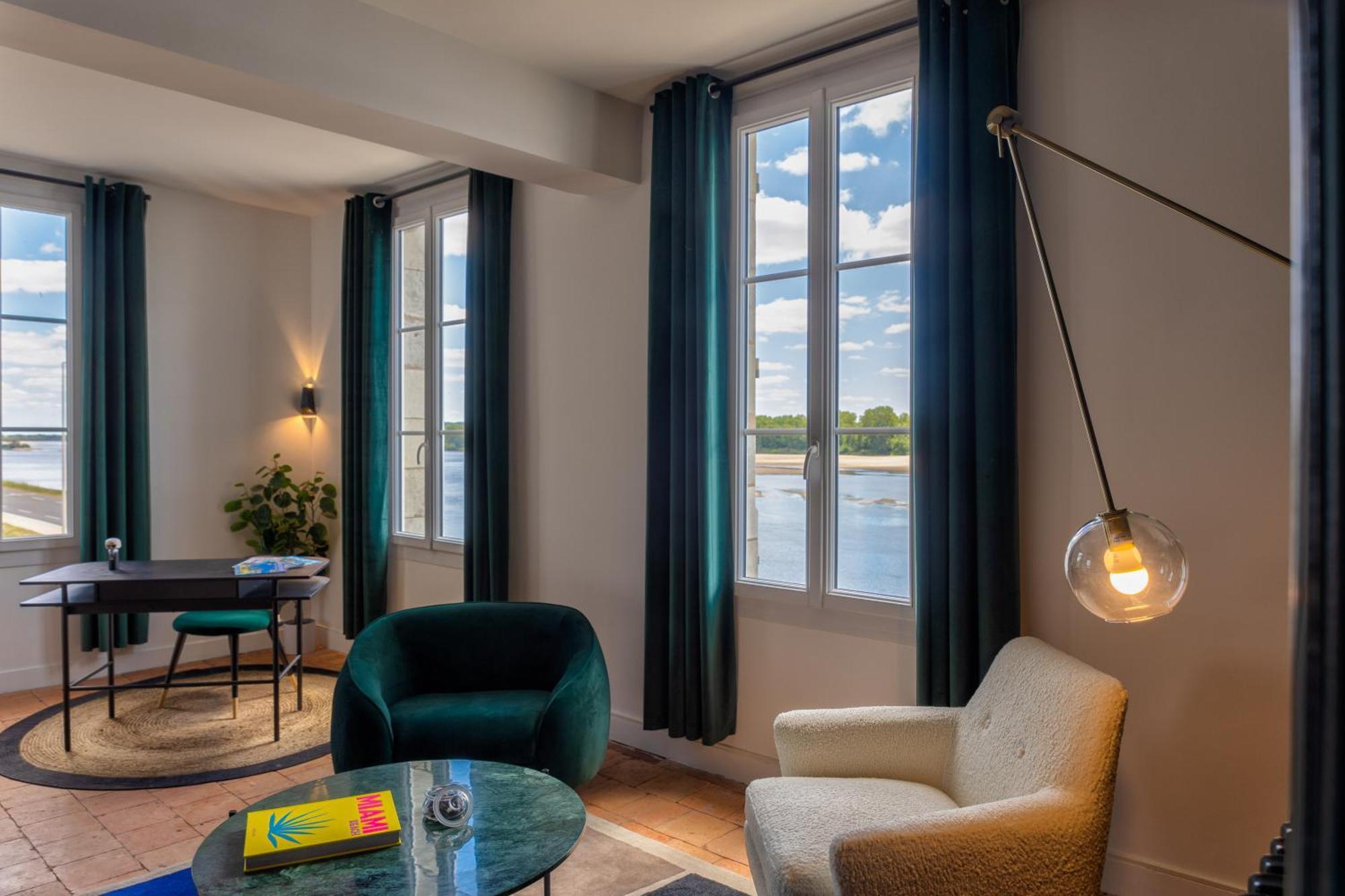 Casa Mila & Spa - Maison D'Hotes Raffinee Vue Loire, Spa & Piscine Saint-Mathurin  Εξωτερικό φωτογραφία