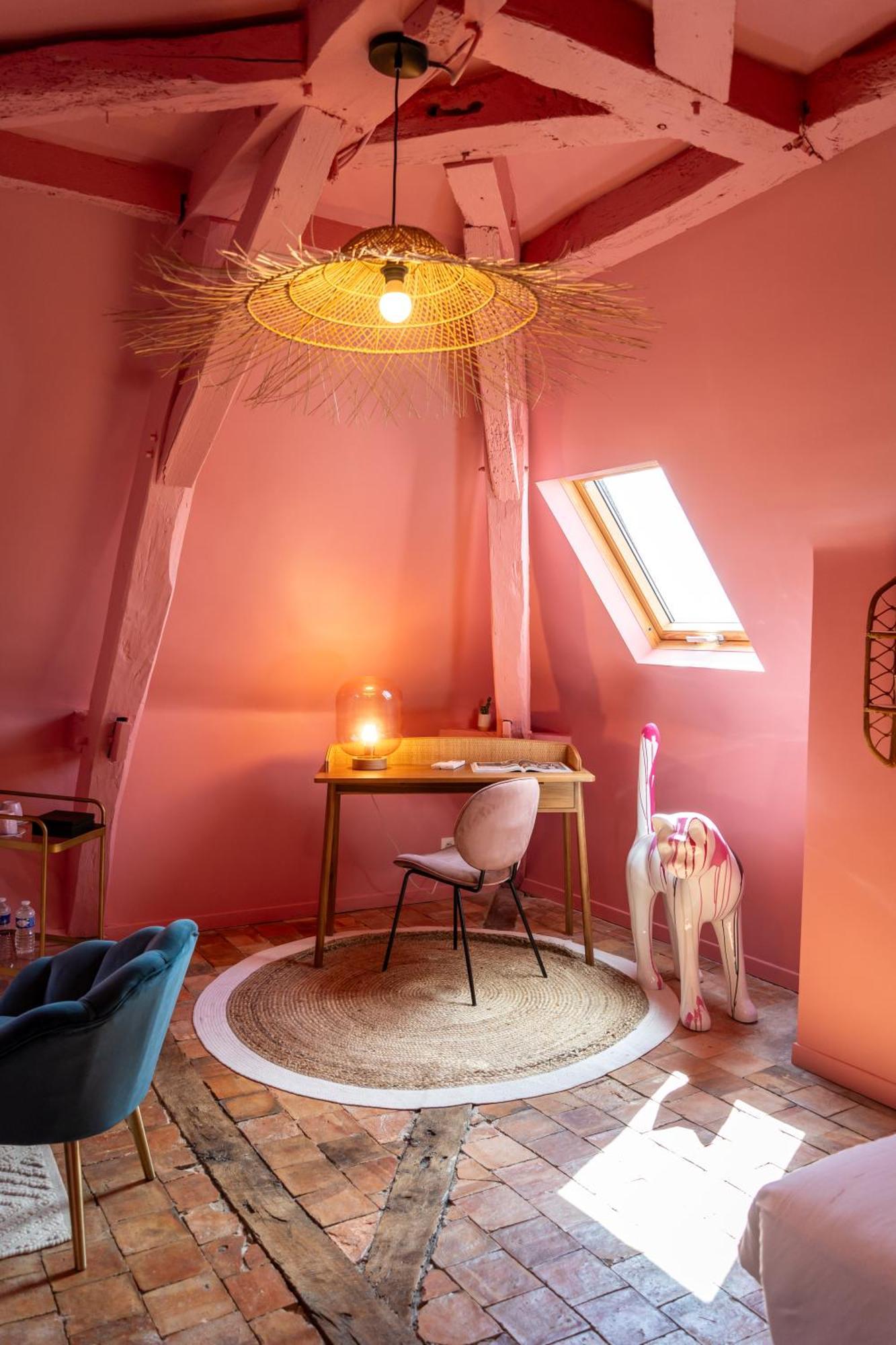 Casa Mila & Spa - Maison D'Hotes Raffinee Vue Loire, Spa & Piscine Saint-Mathurin  Δωμάτιο φωτογραφία